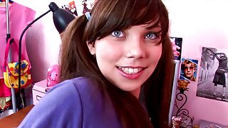 Shay Evans ມີການຮ່ວມເພດທີ່ຫນ້າຕື່ນຕາຕື່ນໃຈກັບ bf ຂອງນາງຢູ່ໃນເຮືອນຄົວ
